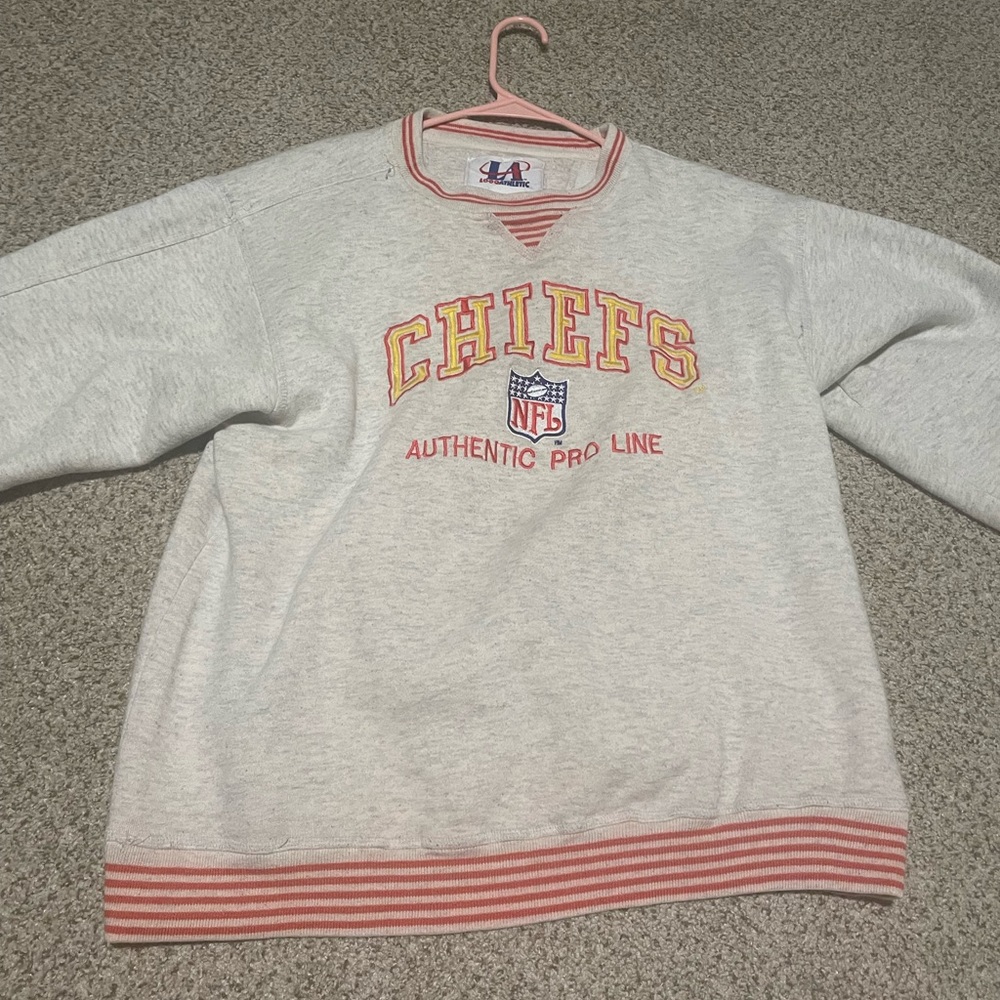 90s vintage Chiefs NFL sweater